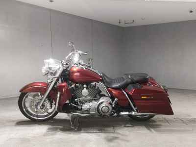 Harley-Davidson Road King FLHRSE1800 CVO 2013