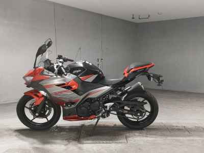 Kawasaki Ninja 400 2018