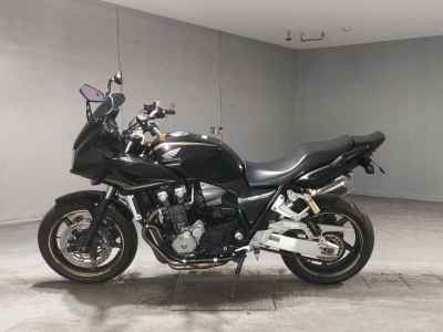Honda CB1300 Super Boldor 2011