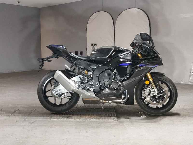 Yamaha YZF-R1M 2024