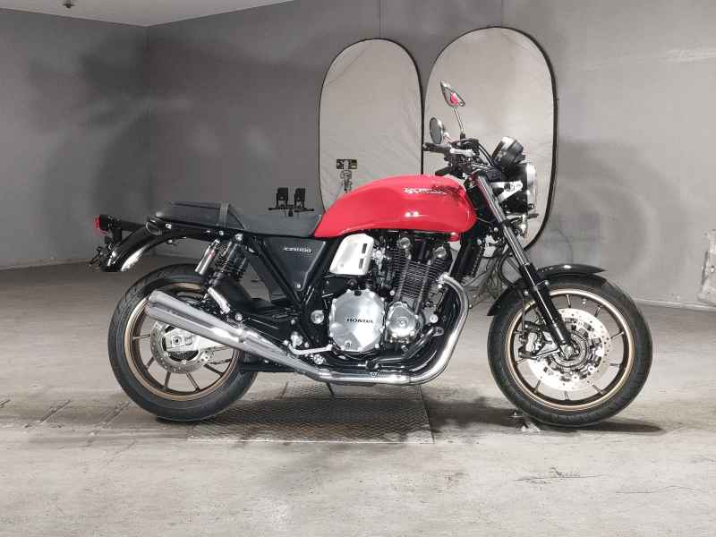 Honda CB1100 2022