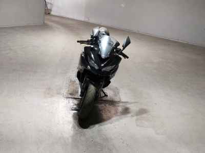 Kawasaki Ninja ZX-25R