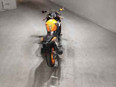 Honda CBR250R