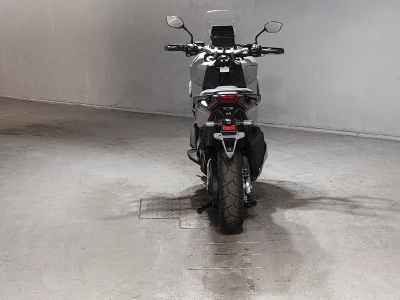 Honda X-Adv 750 2025