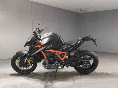 KTM 1390 Super Duke R Evo 2024