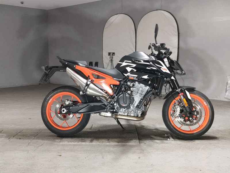 KTM 890 Duke GP 2025