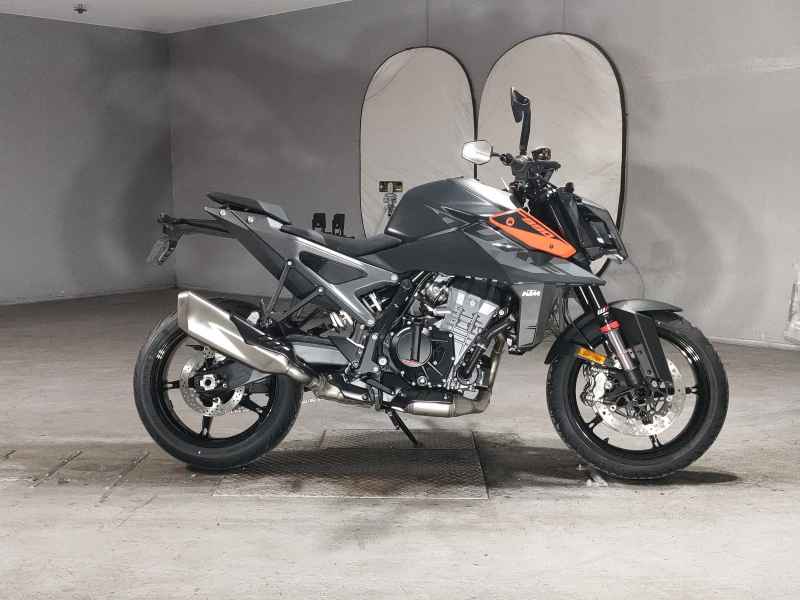 KTM 990 Duke 2024