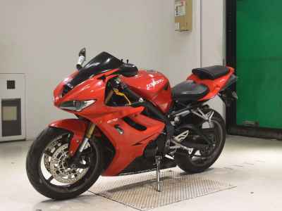Triumph Daytona 675 2011