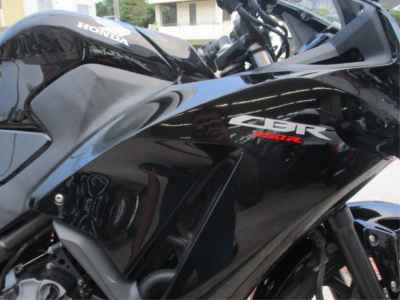Honda CBR250R 2015
