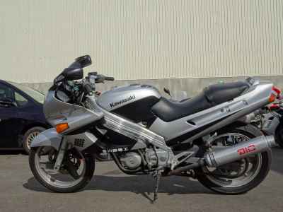 Kawasaki ZZR250