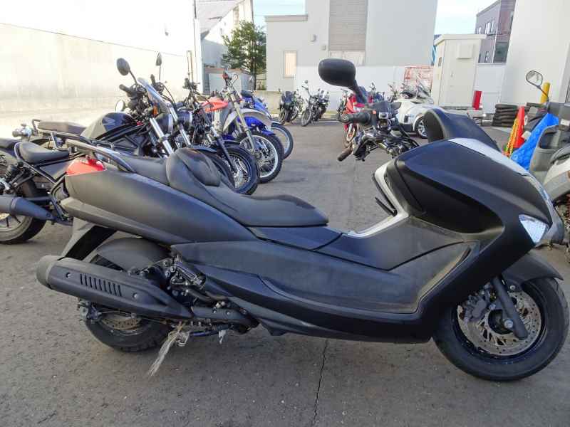 Yamaha Majesty 250