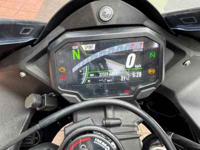 Kawasaki Ninja ZX-10R 2023