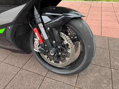 Kawasaki Ninja ZX-10R 2023