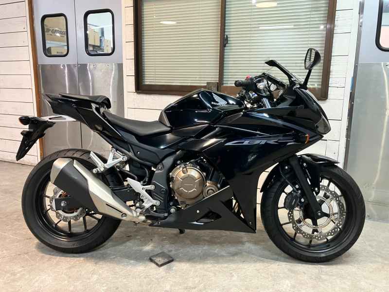 Honda CBR400R 2016