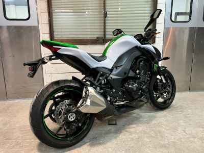 Kawasaki Z1000 2017