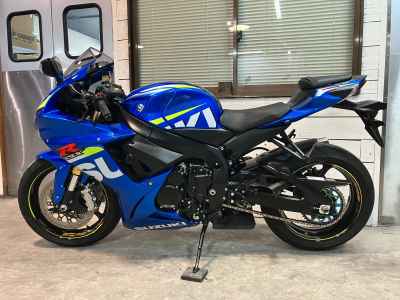 Suzuki GSX-R750 2015