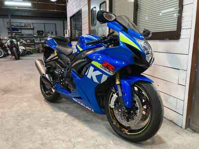 Suzuki GSX-R750 2015