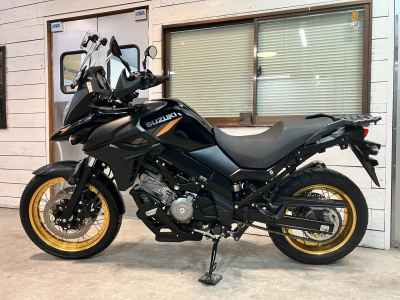 Suzuki V-Strom 650 2025
