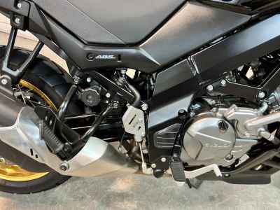 Suzuki V-Strom 650 2025