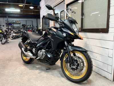 Suzuki V-Strom 650 2025