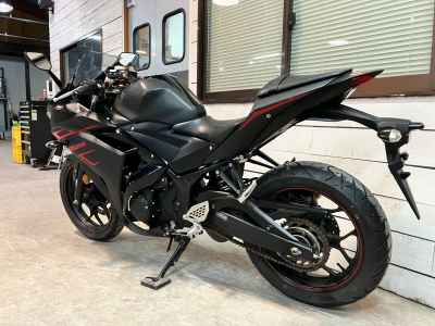 Yamaha YZF-R25
