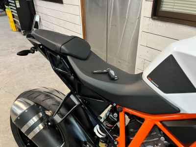 KTM 1290 Super Duke R 2020