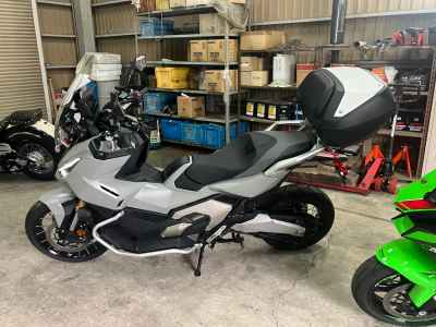 Honda X-Adv 750 2025