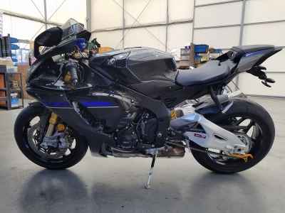 Yamaha YZF-R1M 2024