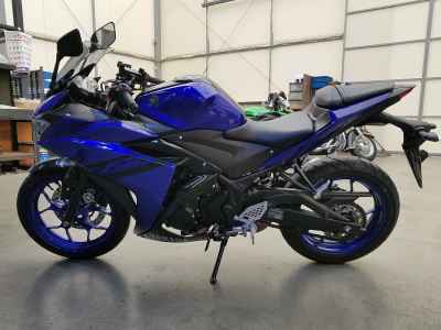 Yamaha YZF-R25