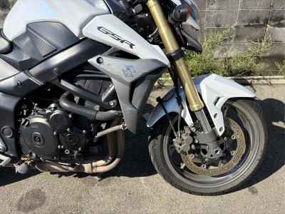 Suzuki  2013