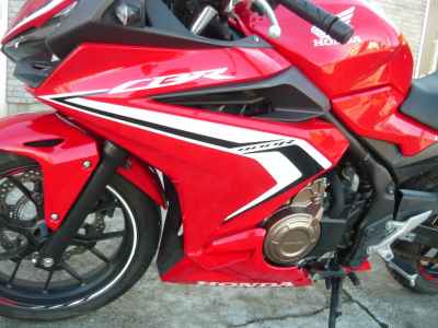 Honda CBR400R 2021