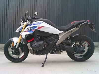 BMW R1300R 2026