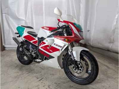 Yamaha TZR250R