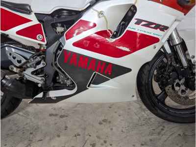 Yamaha TZR250R