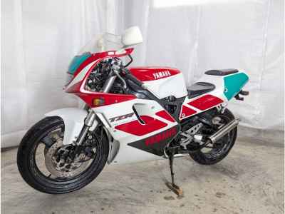 Yamaha TZR250R