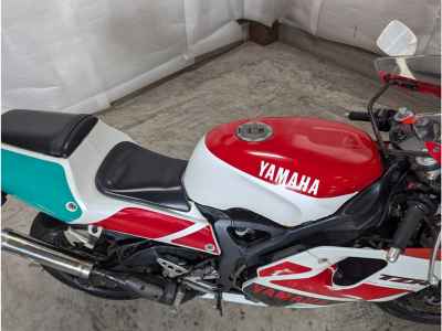 Yamaha TZR250R