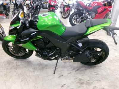 Kawasaki Z1000 2011