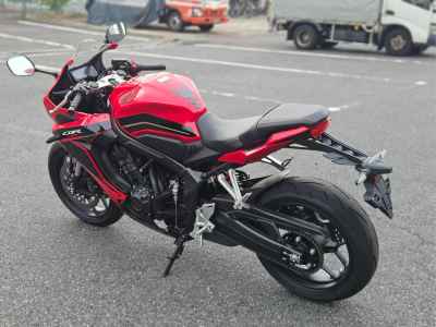 Honda CBR650R 2023