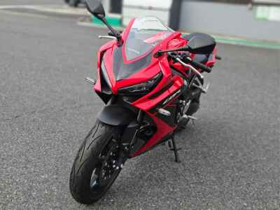 Honda CBR650R 2023