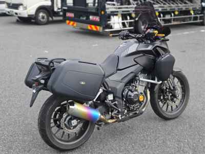 Honda CB400F 2023