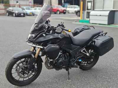 Honda CB400F 2023