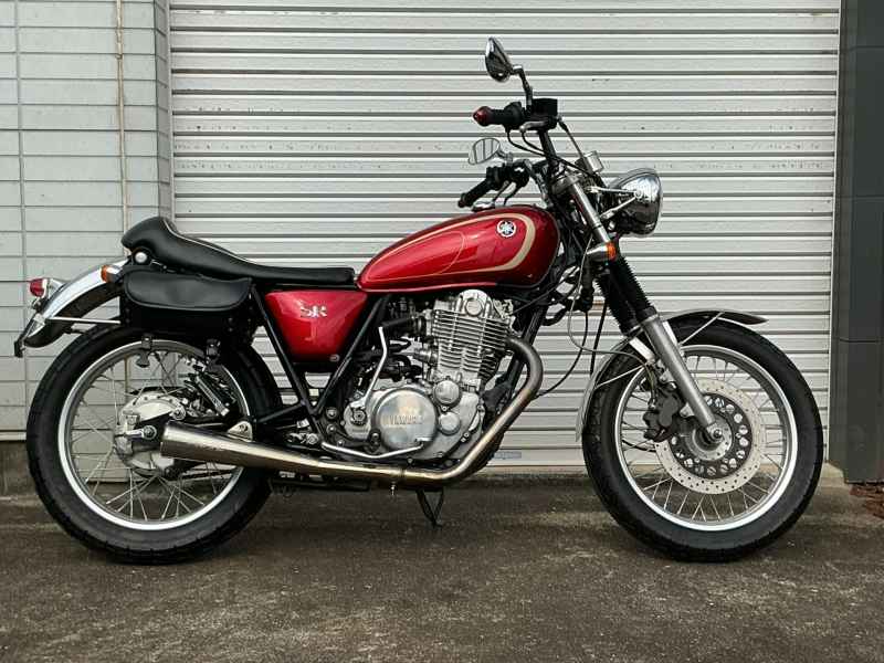 Yamaha SR400 2011