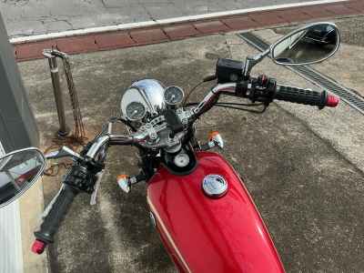 Yamaha SR400 2011