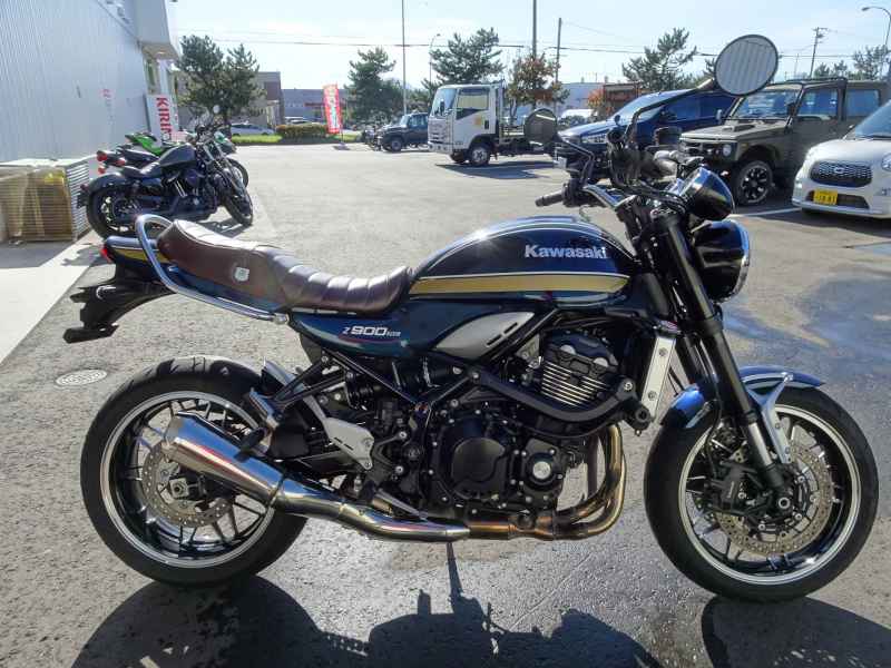 Kawasaki Z900RS 2023