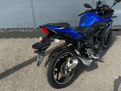 Suzuki GSX250R