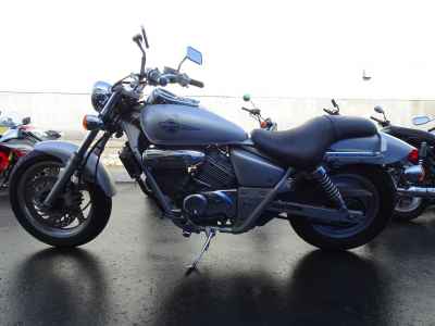 Honda Magna 250