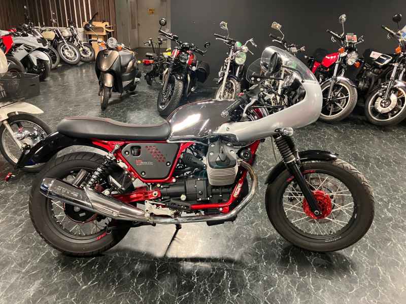 Moto Guzzi V7 Racer 2016