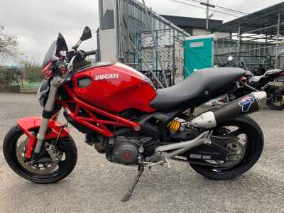 Ducati Monster 696 2013