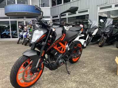 KTM 250 Duke 2021