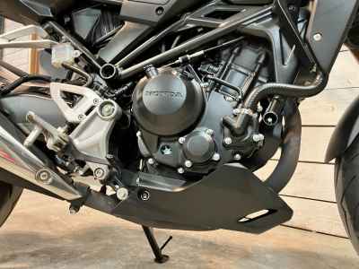 Honda CB250R